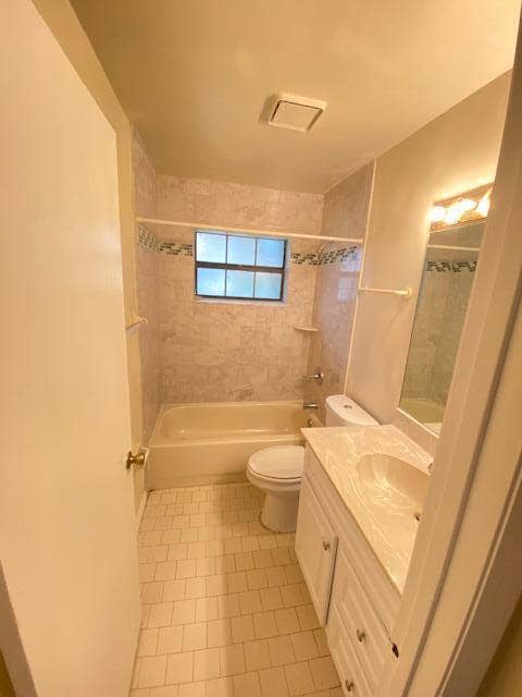 4298 Woodstock Drive, #A, West Palm Beach, West Palm Beach, FL 33409 IMG_1522