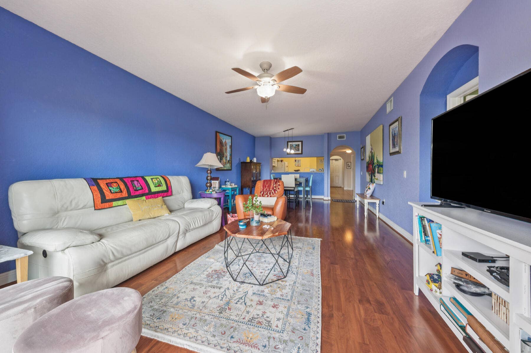 4721 Lucerne Lakes Boulevard E, #744, Lake Worth, FL 33467 Living Room