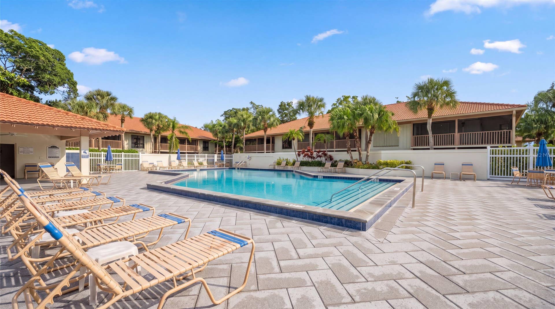 460 BRACKENWOOD Lane S, Palm Beach Gardens, FL 33418 33-460 Brackenwood Ln S