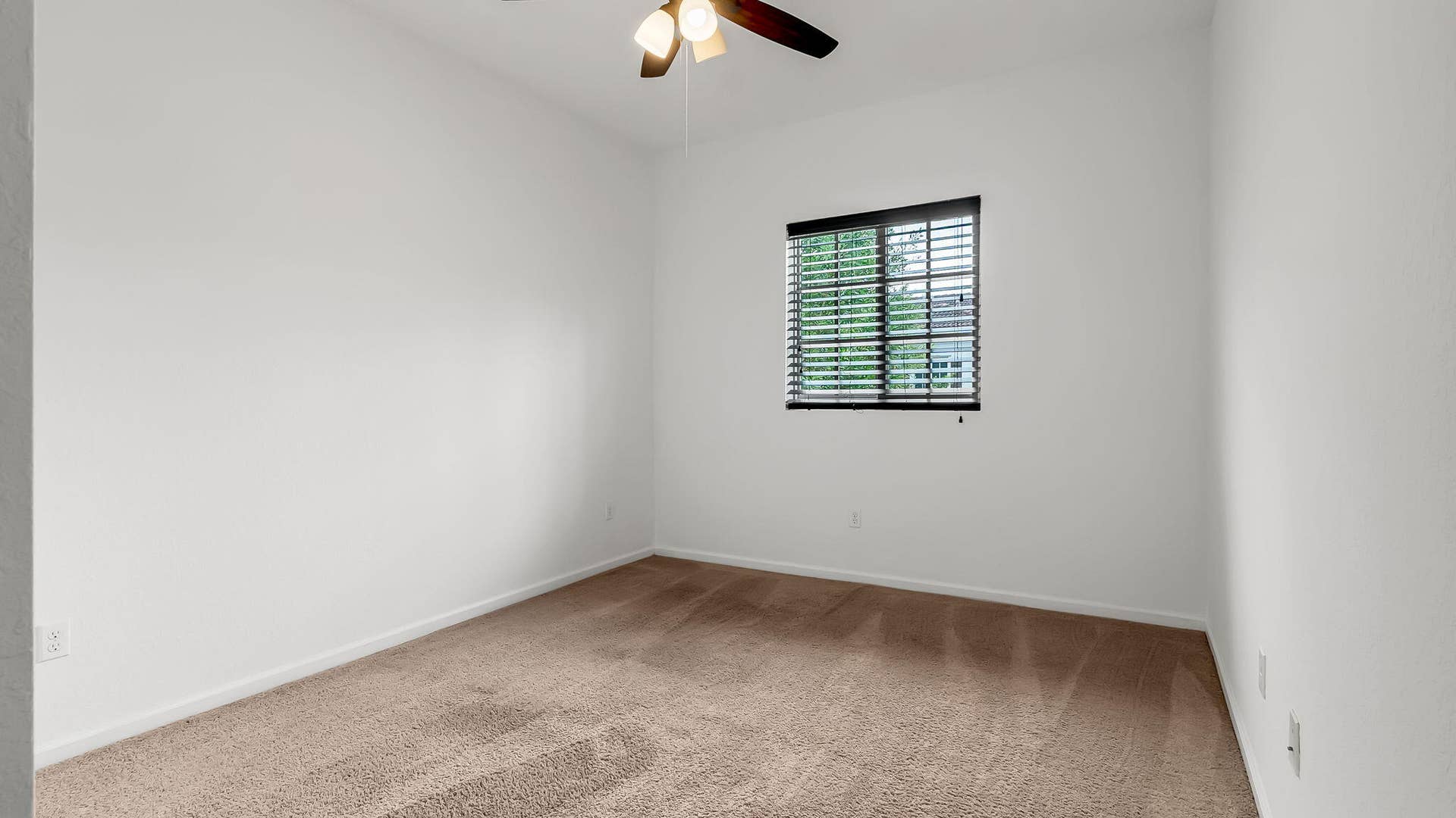 366 SE 1ST Way, Deerfield Beach, FL 33441 40-web-or-mls-DSC08130