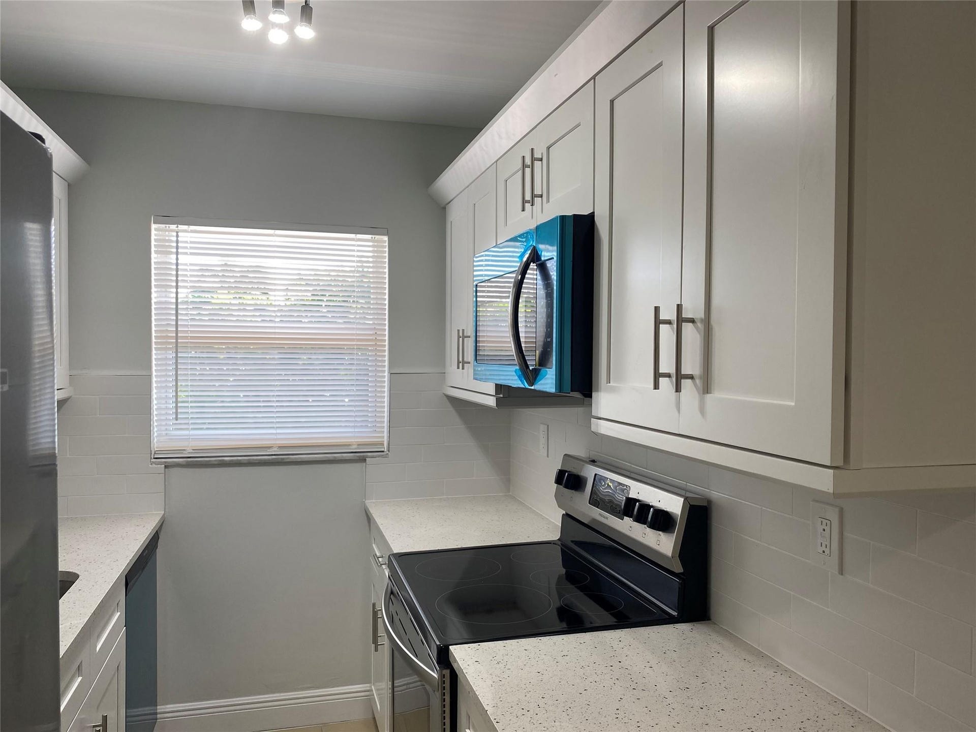 853 SE 4TH Court, #17, Deerfield Beach, Deerfield Beach, FL 33441 Photo 4