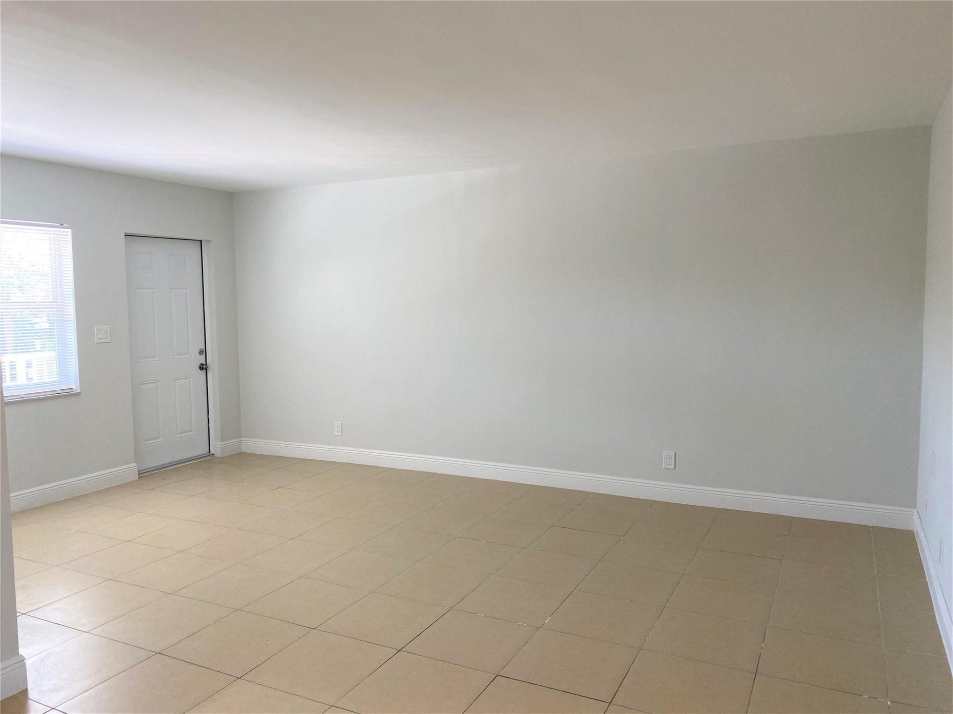 853 SE 4TH Court, #17, Deerfield Beach, Deerfield Beach, FL 33441 Photo 2