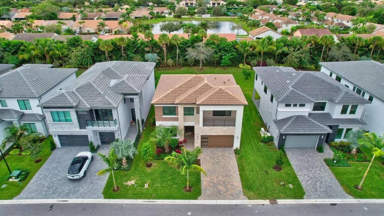 8612 Swinley Frst Way, Boca Raton, FL 33434 30-8612 SWINLEY FOREST WAY
