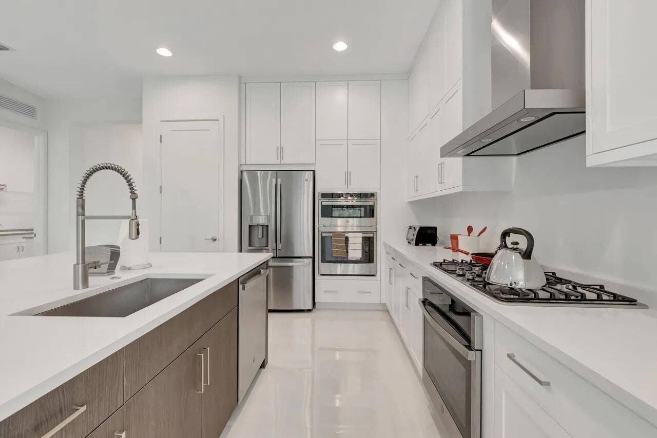 8612 Swinley Frst Way, Boca Raton, FL 33434 10-8612 SWINLEY FOREST WAY