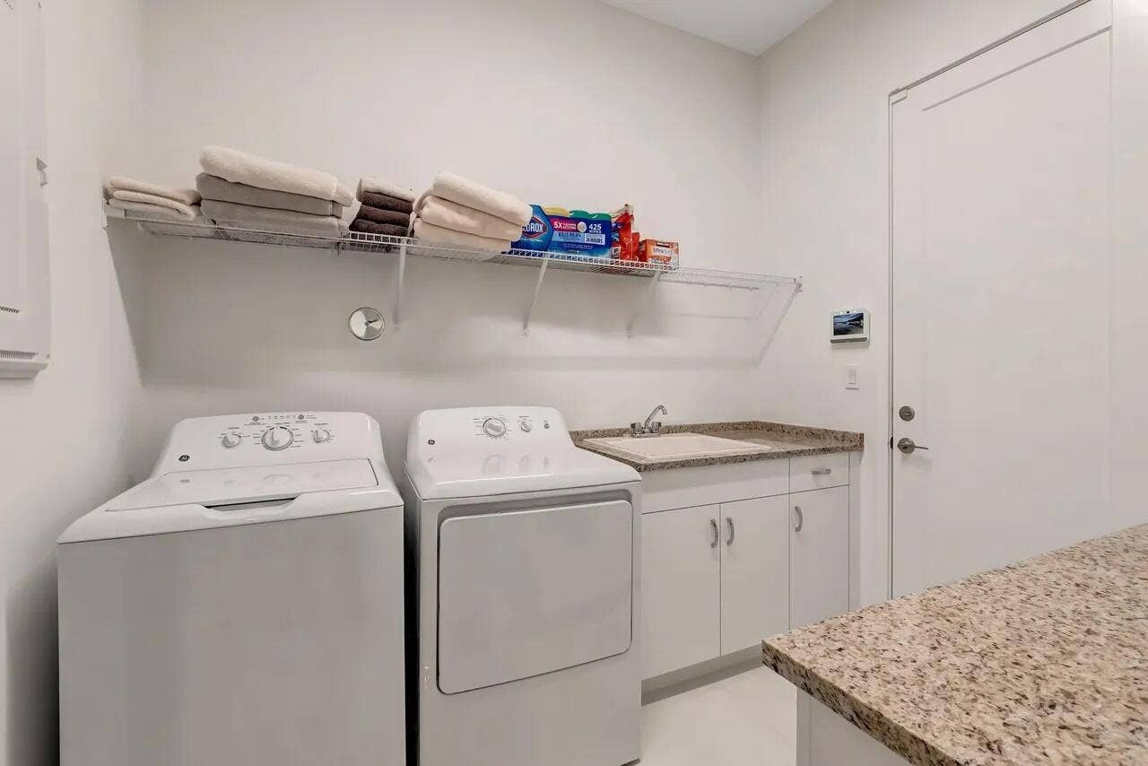 8612 Swinley Frst Way, Boca Raton, FL 33434 25-8612 SWINLEY FOREST WAY