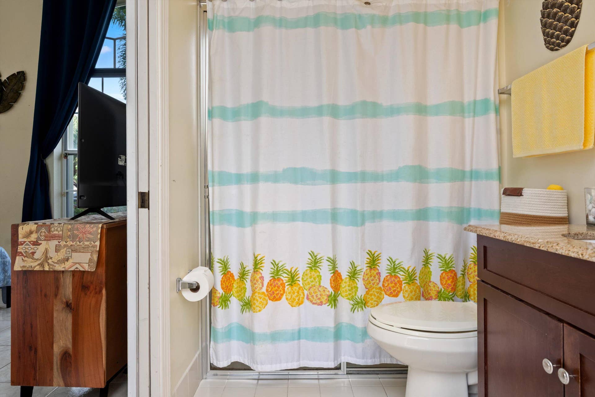 Guest Bath 2