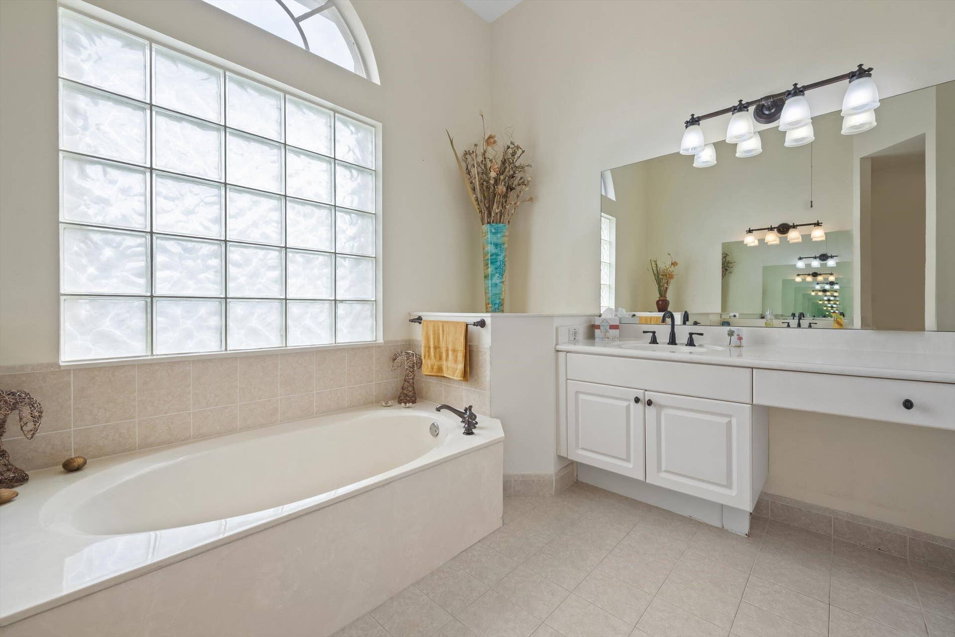 Soaking Tub