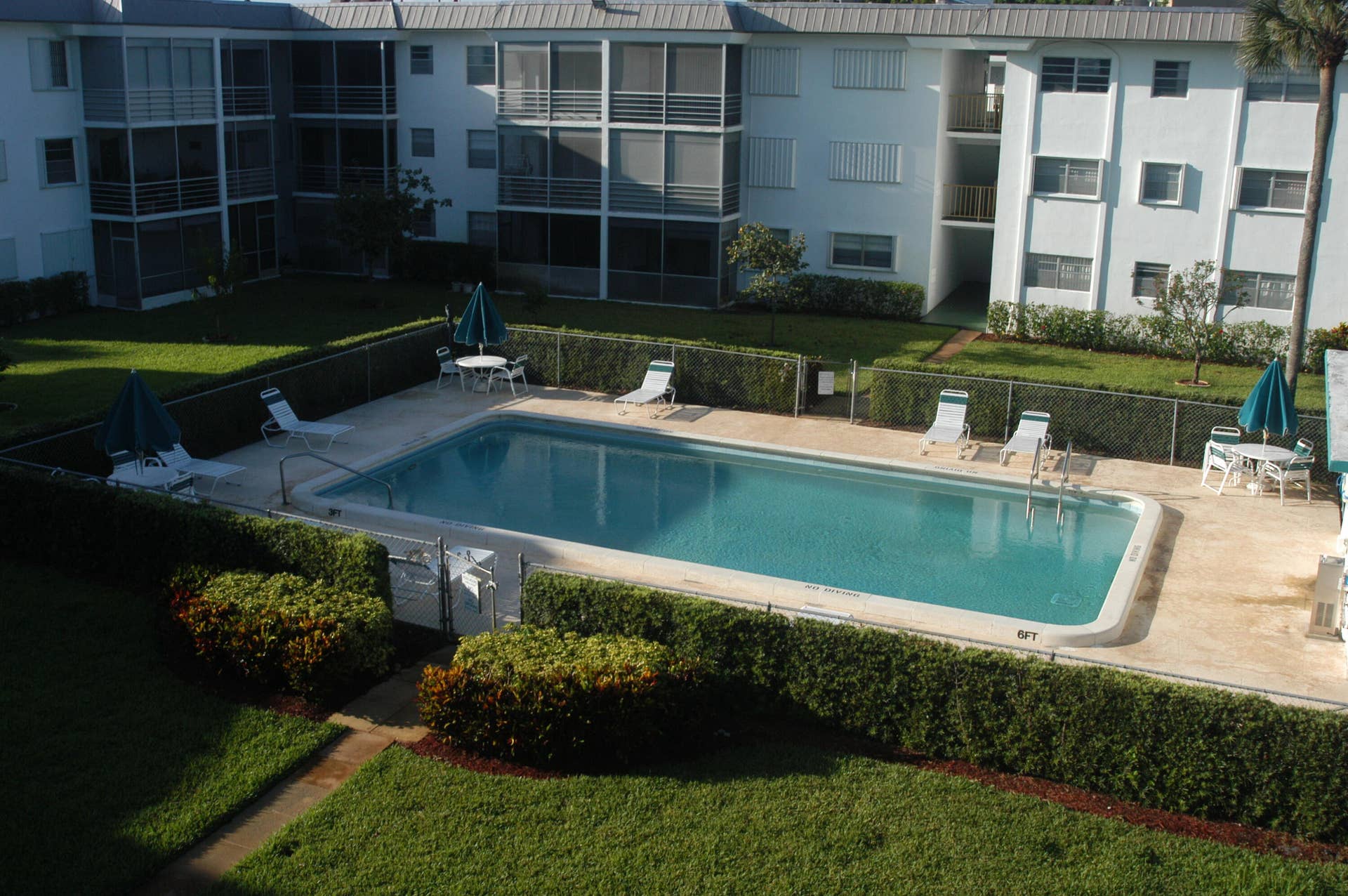 5401 NW 2nd Avenue, #Apt 329, Boca Raton, FL 33487 Pool SE