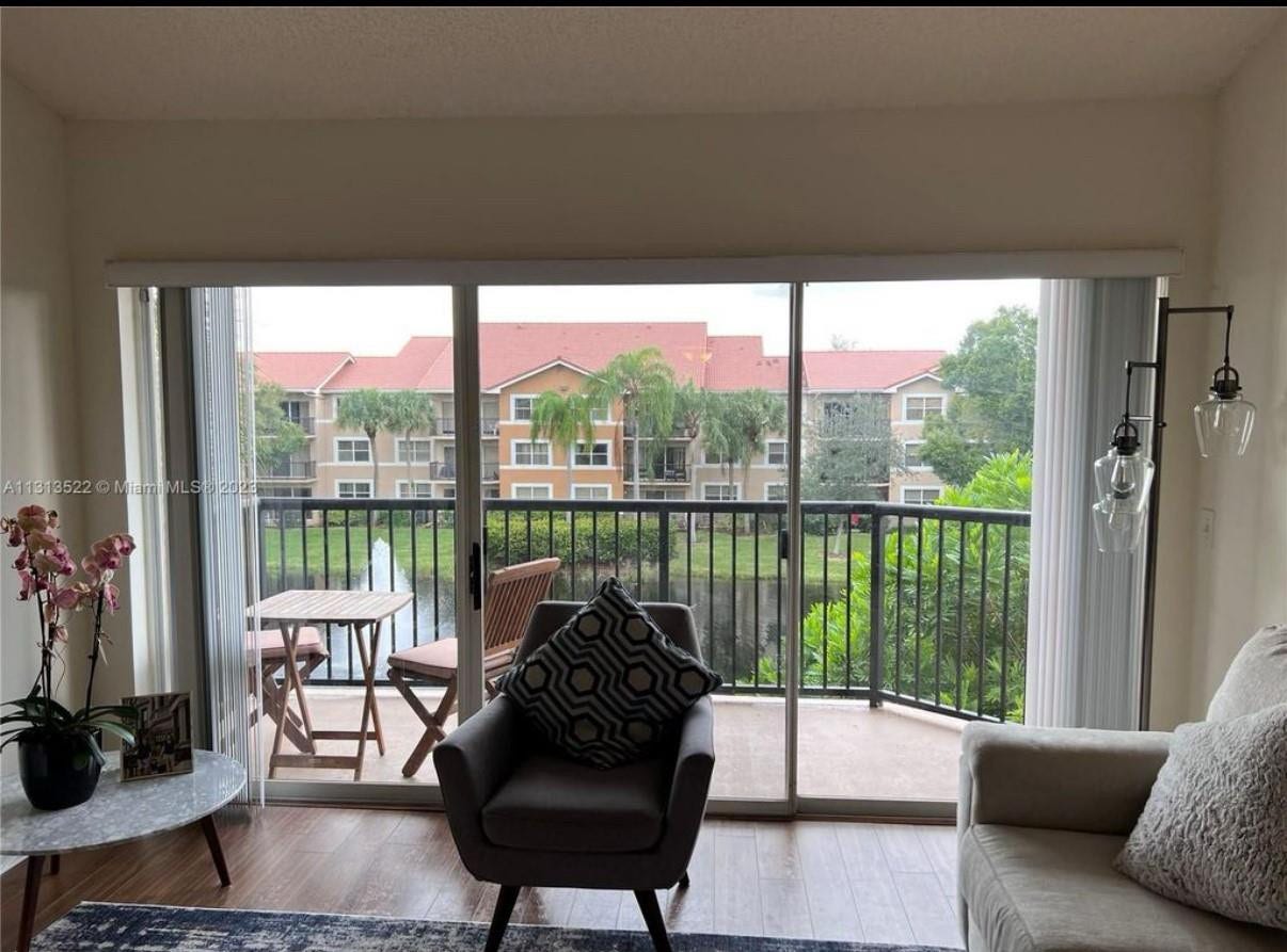 9055 WILES Road, #304, Coral Springs, FL 33067 Photo 3