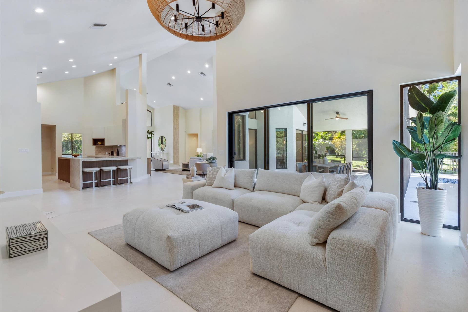 6901 NW 61ST Avenue, Parkland, FL 33067 16-6901 NW 61st Ave Parkland, FL-113