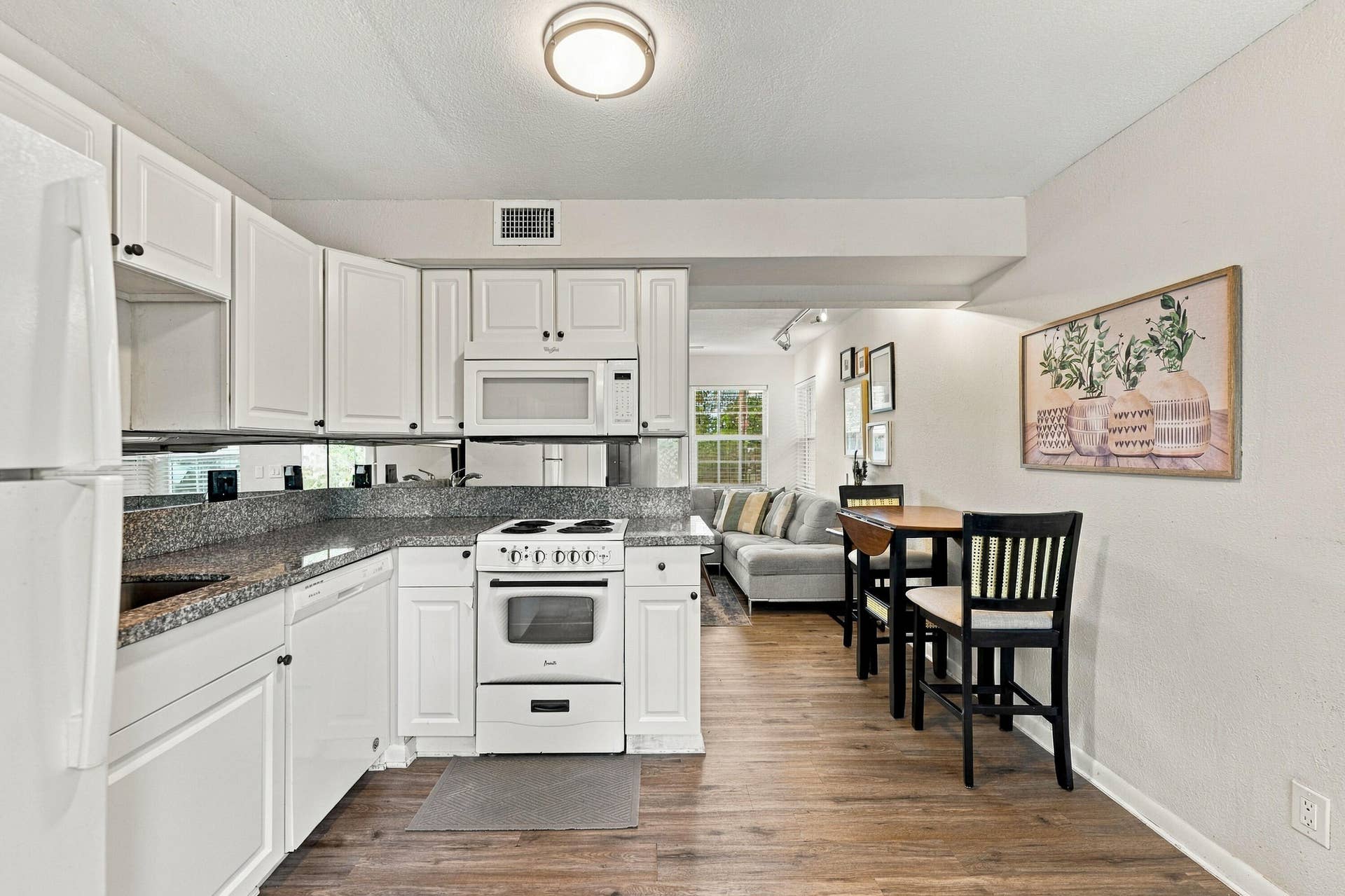 251 SW 22ND Street, Fort Lauderdale, FL 33315 09_dsc_4189
