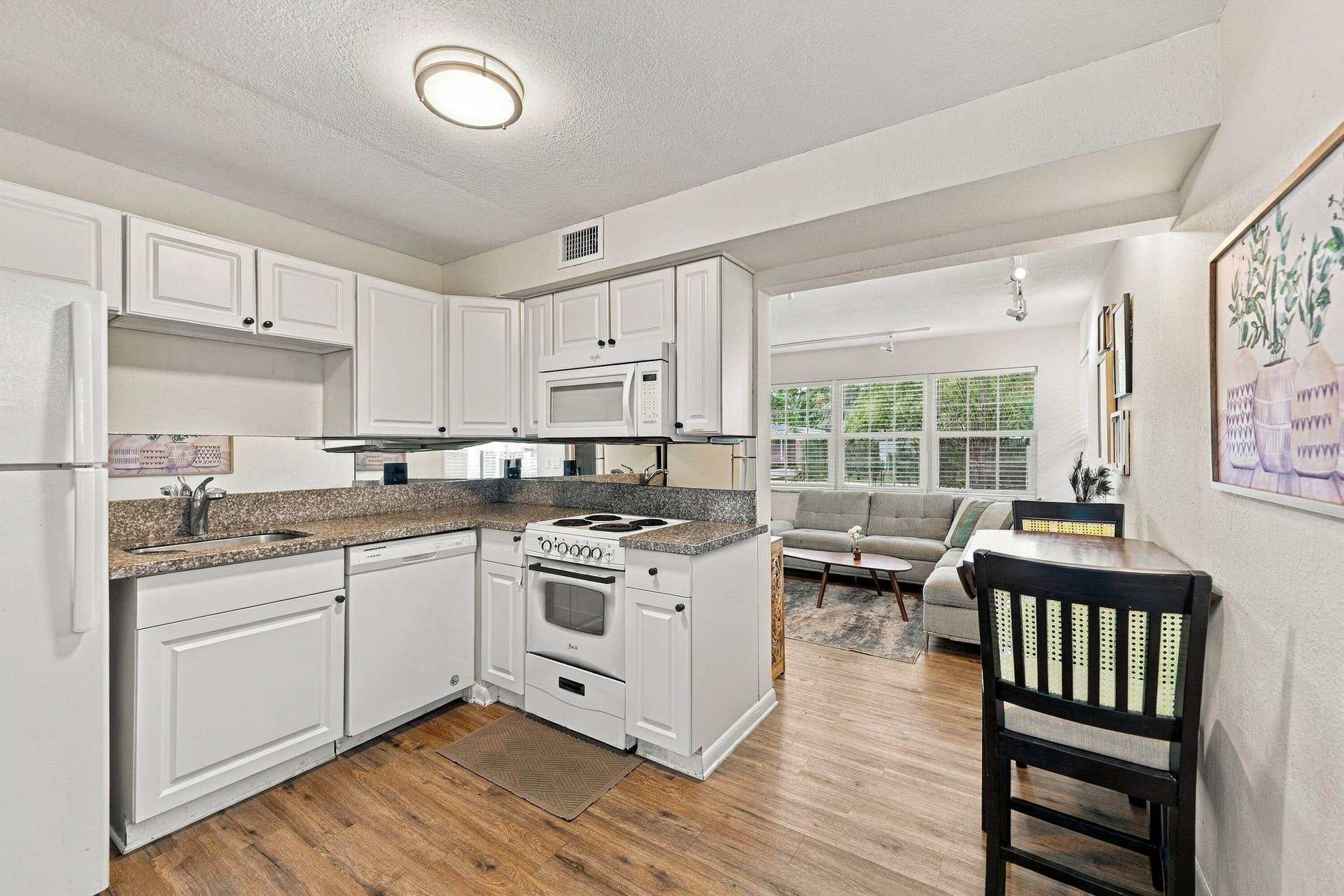 251 SW 22ND Street, Fort Lauderdale, FL 33315 08_dsc_4184