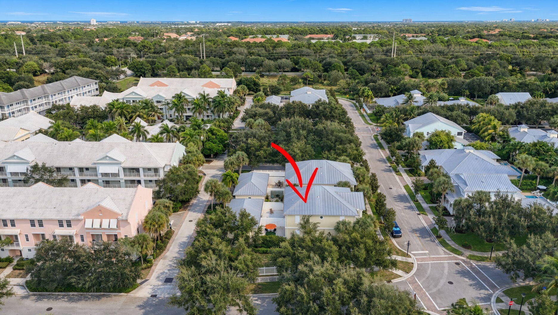 1043 Key Largo Street, Jupiter, FL 33458 Built in 2012