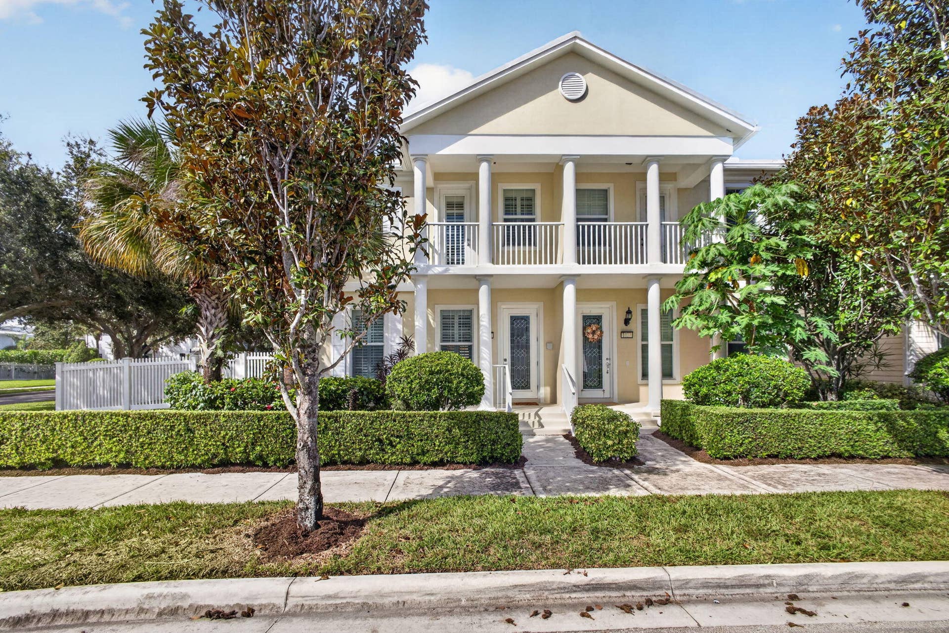 1043 Key Largo Street, Jupiter, FL 33458 Front