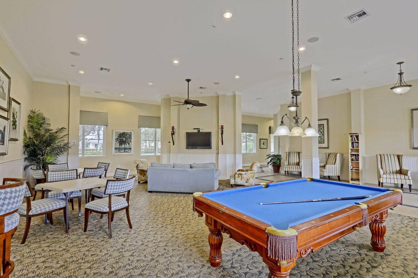 1043 Key Largo Street, Jupiter, FL 33458 CLUB HOUSE
