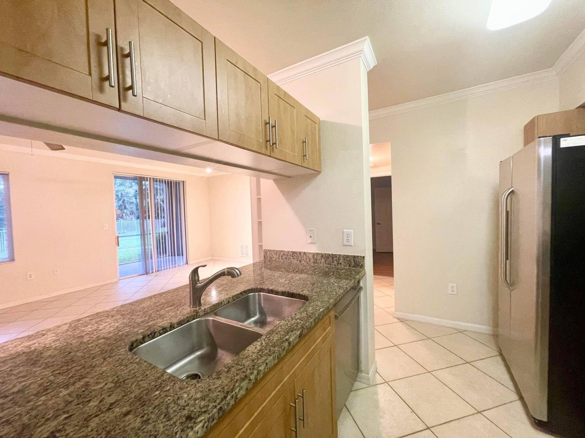 6533 EMERALD DUNES Drive, #107, West Palm Beach, West Palm Beach, FL 33411 kitchen