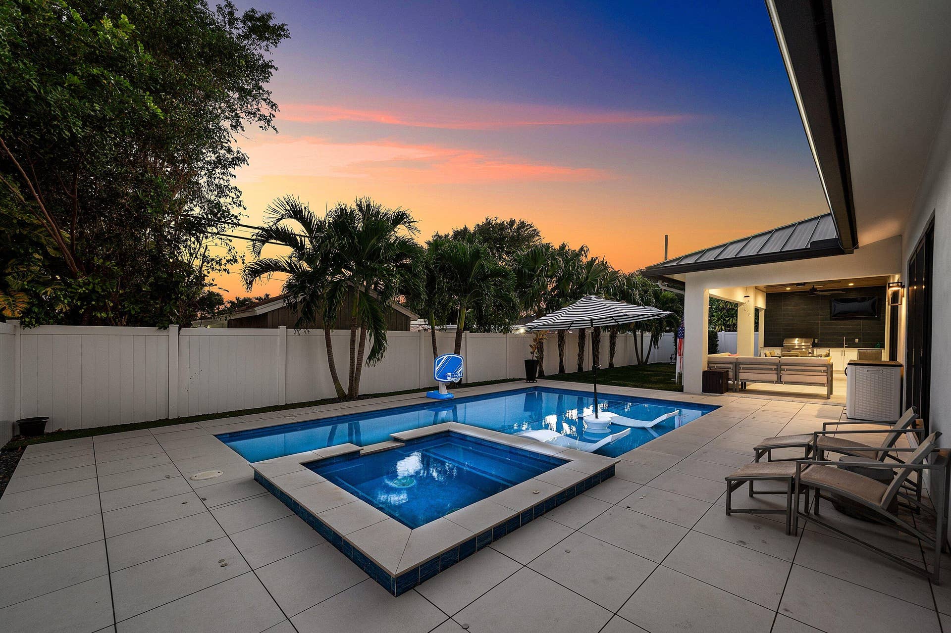 918 SW 28th Avenue, Boynton Beach, FL 33435 065-918Southwest28thAvenue-BoyntonBeach-