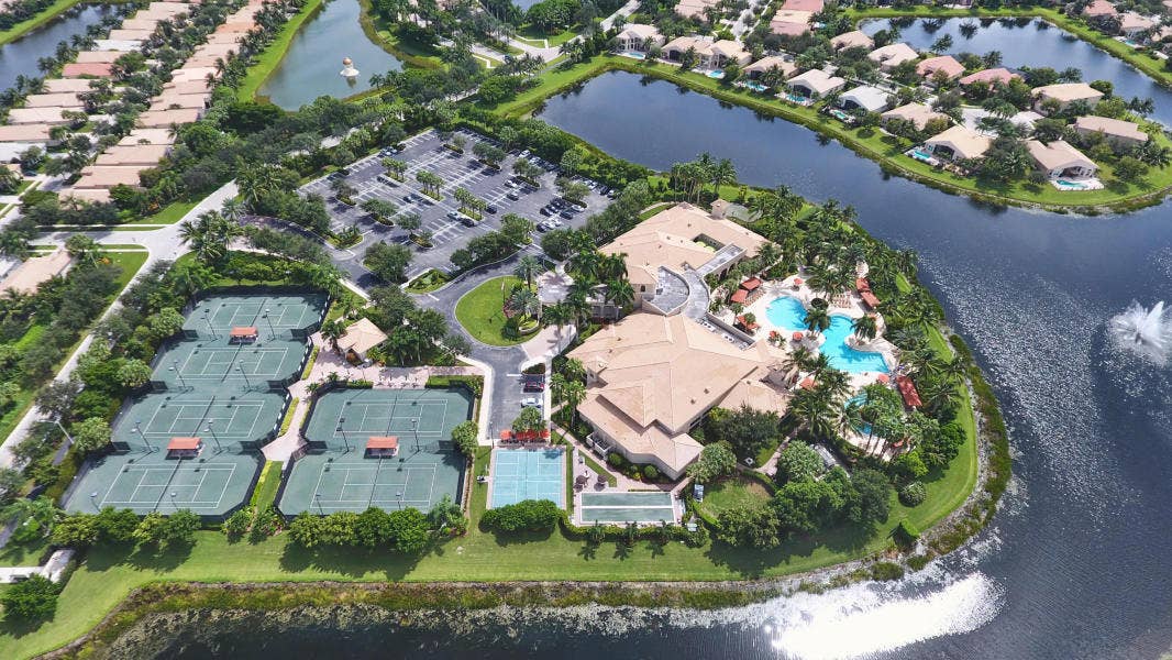 6931 Belmont Shore Drive, Delray Beach, FL 33446 Clubhouse Complex