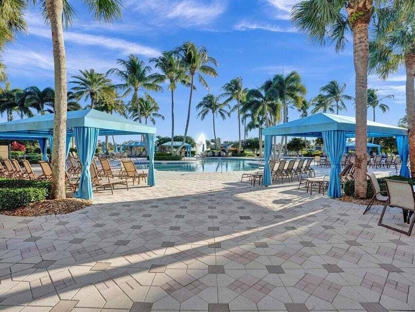 6931 Belmont Shore Drive, Delray Beach, FL 33446 Cabanas