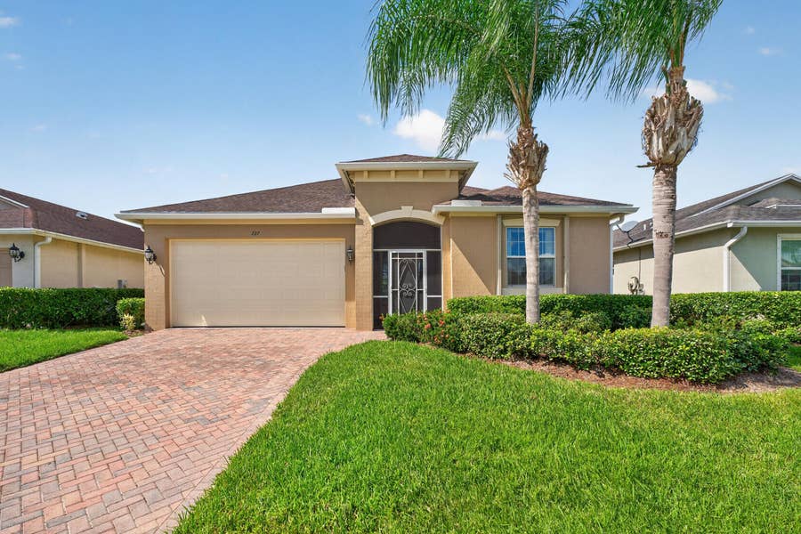Property photo for 727 HONEYBELL Court SW, Vero Beach, FL