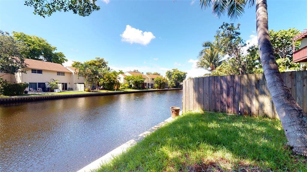 620 NE 20TH Street, #1, Wilton Manors, FL 33305 PHOTO 2