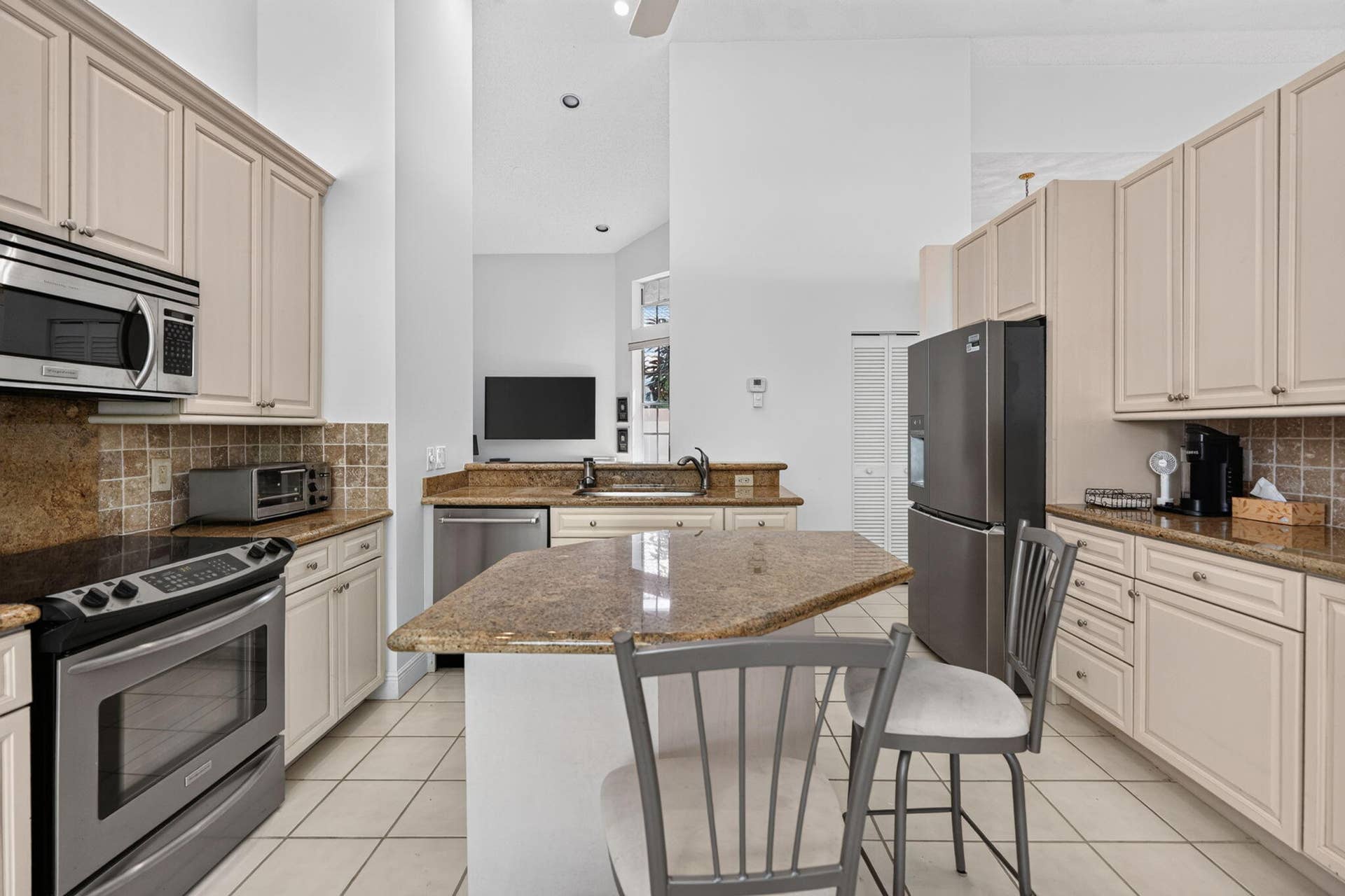 oak knoll kitchen