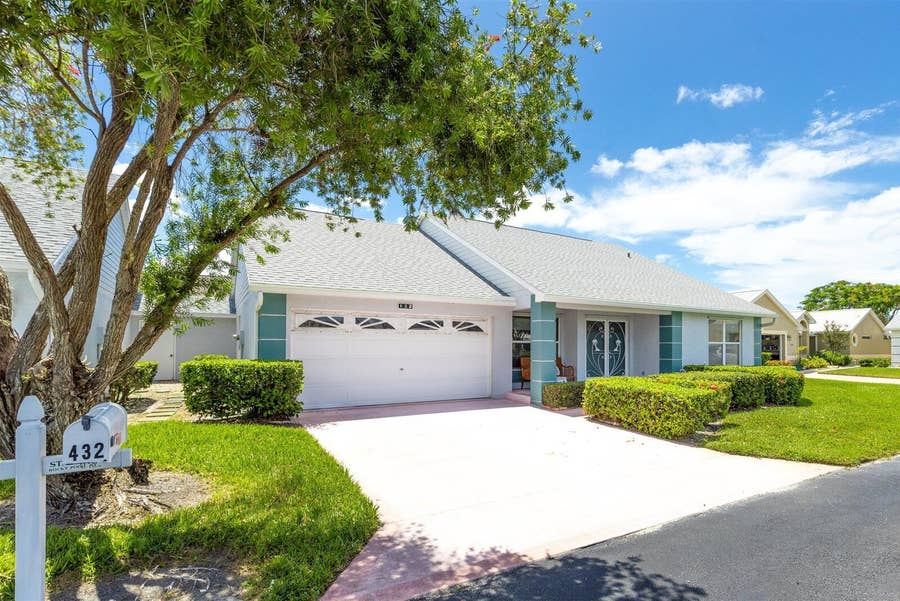 Property photo for 432 NW Sherry Lane, Port St Lucie, FL