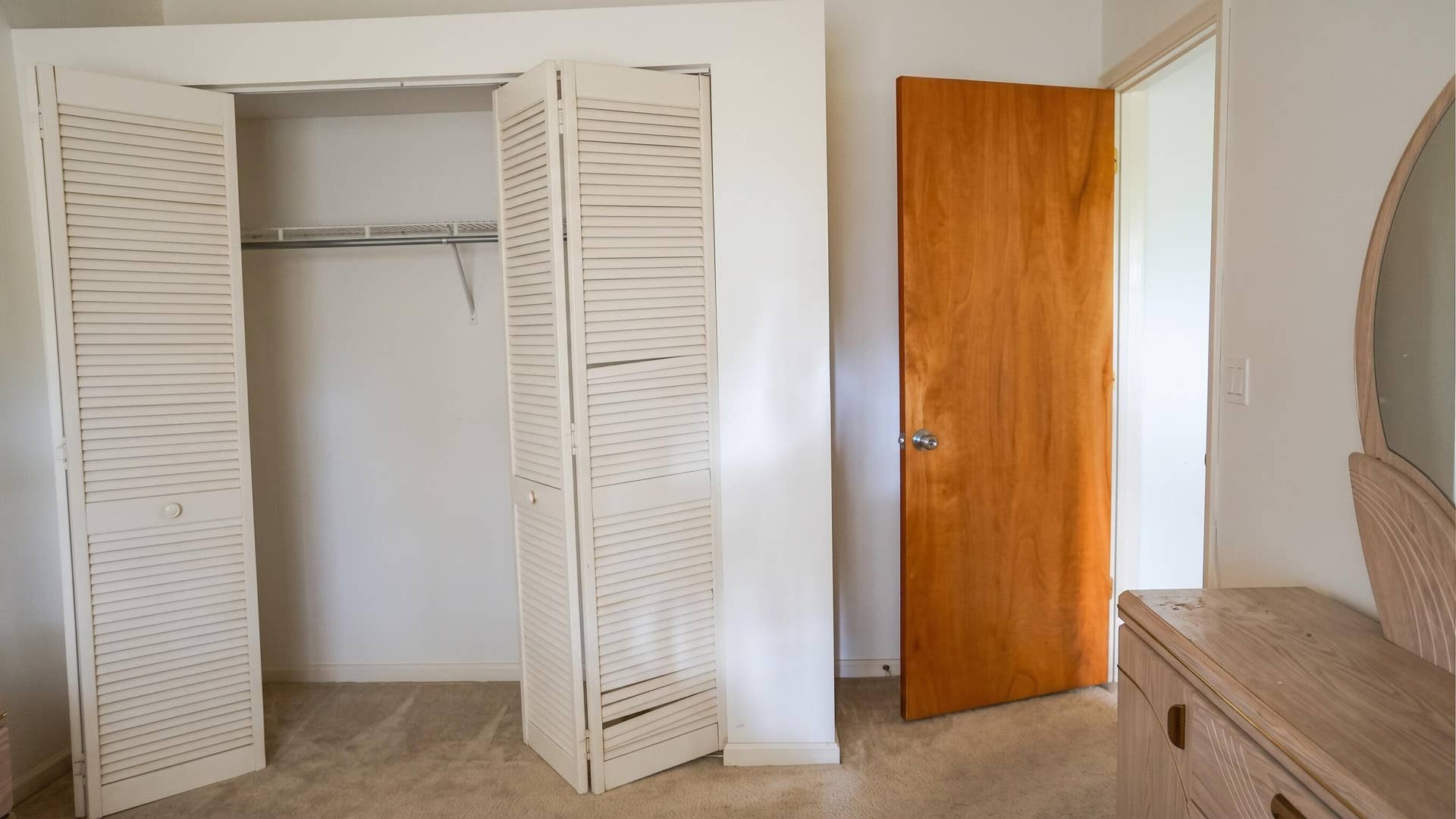 188 Gulfstream Circle, Royal Palm Beach, FL 33411 29 - Closet