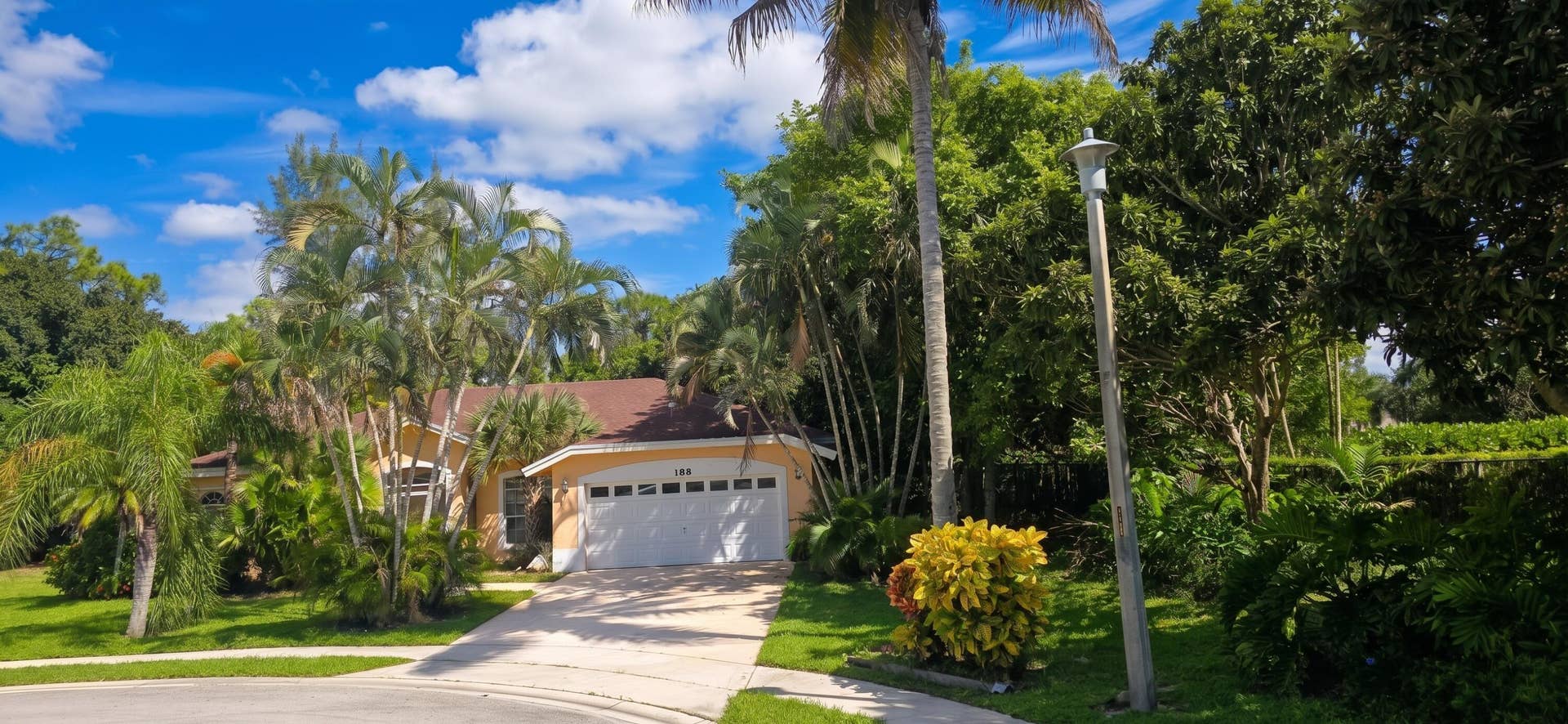 188 Gulfstream Circle, Royal Palm Beach, FL 33411 05 - Front