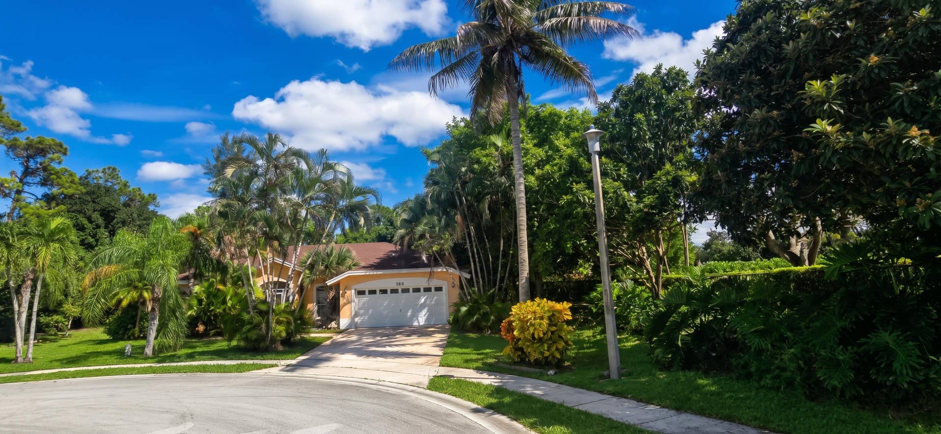 188 Gulfstream Circle, Royal Palm Beach, FL 33411 03 - Front