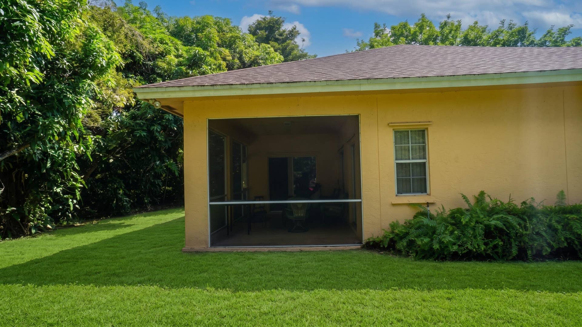 188 Gulfstream Circle, Royal Palm Beach, FL 33411 44 - Backyard