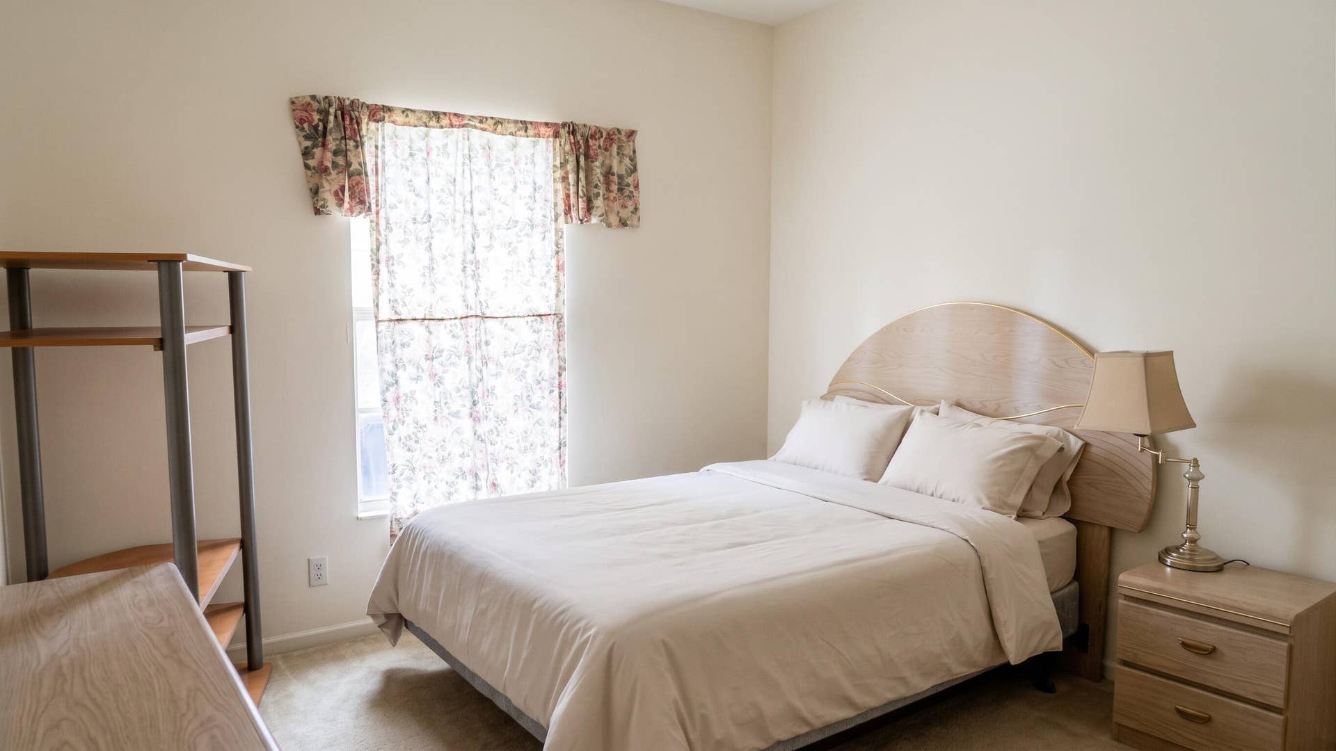188 Gulfstream Circle, Royal Palm Beach, FL 33411 28 - Primary Bedroom