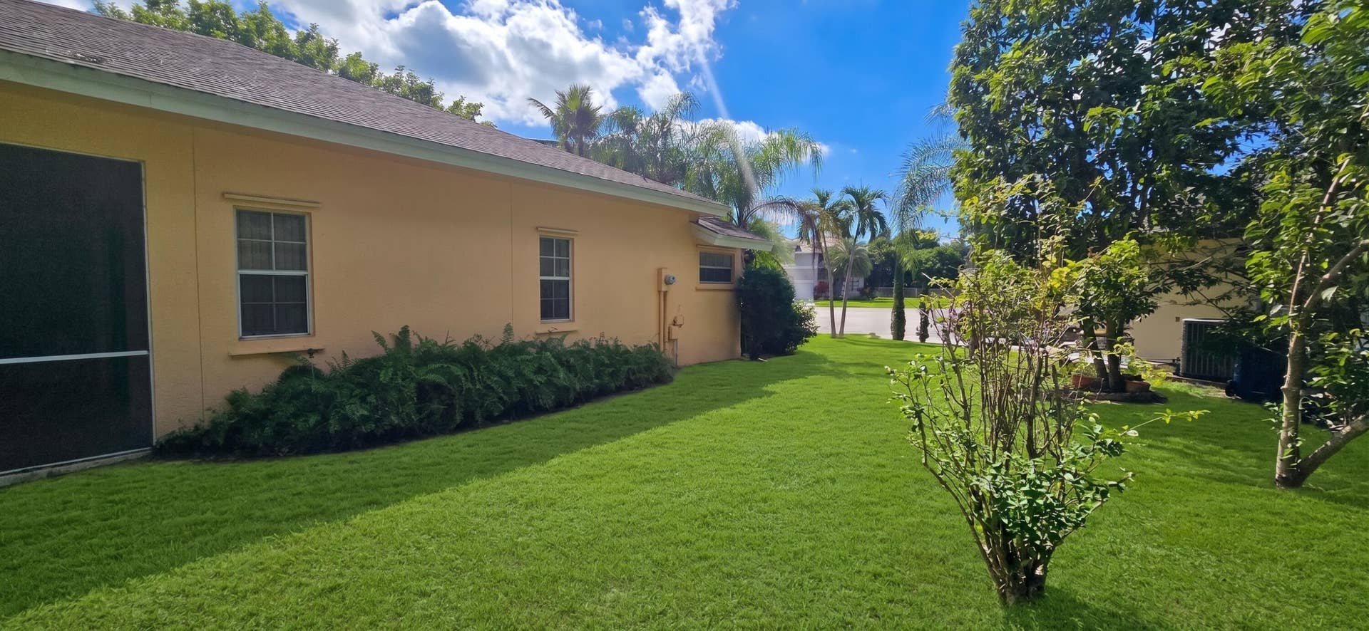 188 Gulfstream Circle, Royal Palm Beach, FL 33411 40 - Backyard