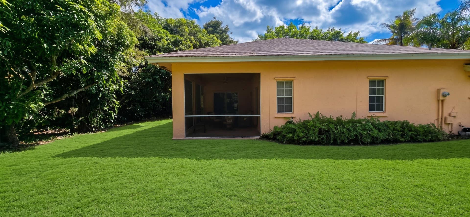 188 Gulfstream Circle, Royal Palm Beach, FL 33411 39 - Backyard