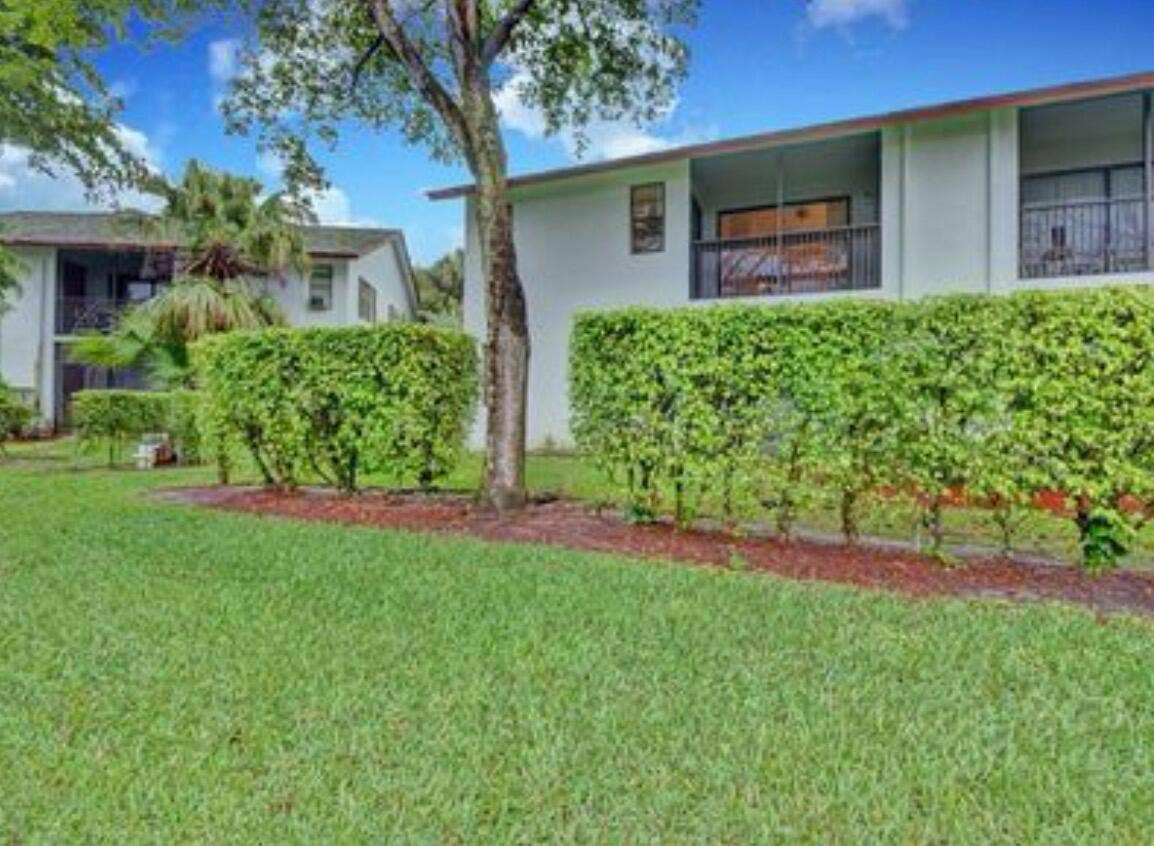 2584 NW 89th Drive, #2584, Coral Springs, FL 33065 IMG_5899