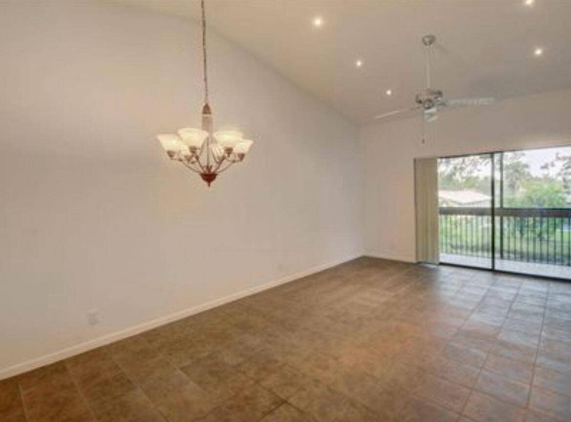 2584 NW 89th Drive, #2584, Coral Springs, FL 33065 IMG_5882