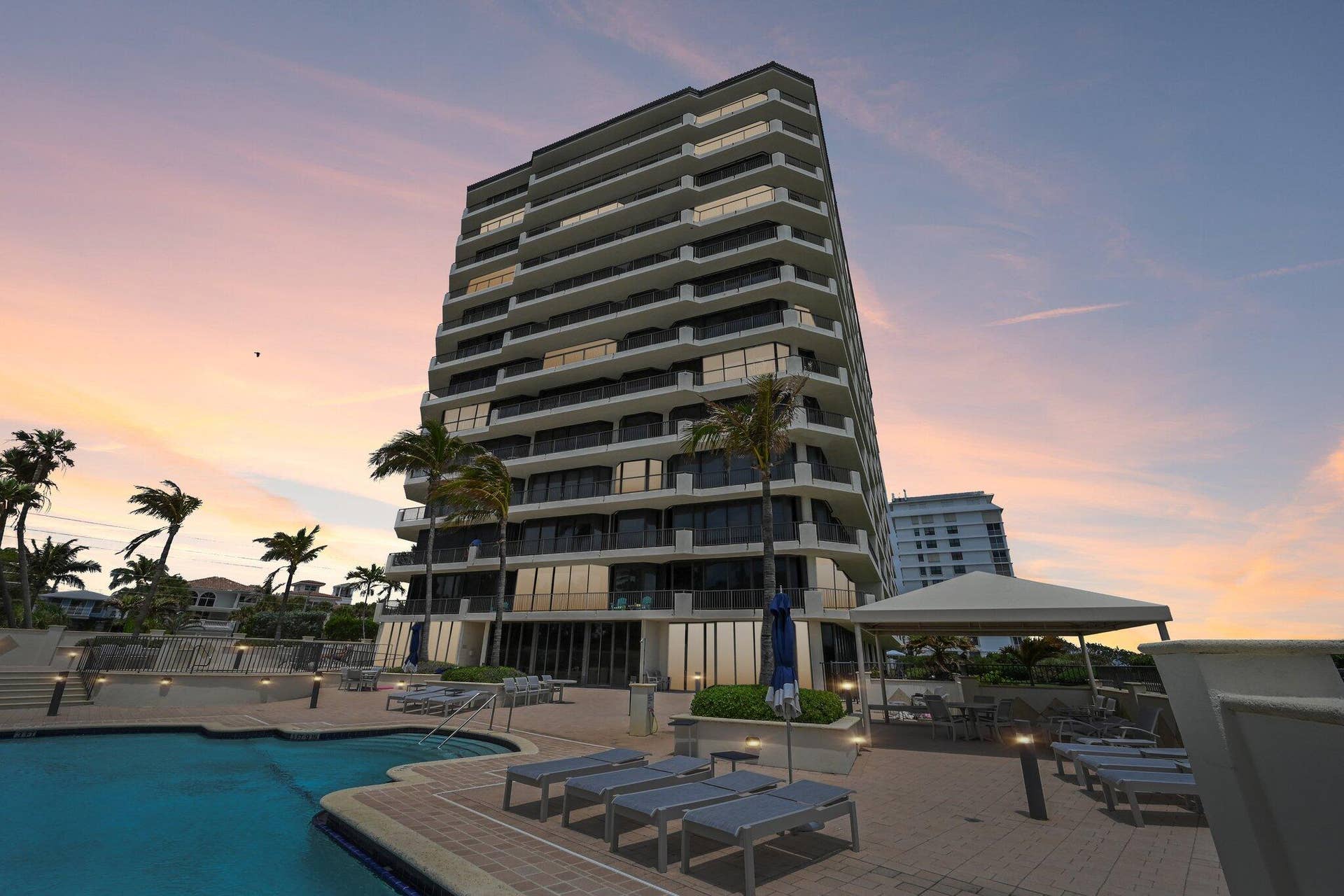 800 OCEAN Drive, #1105, Juno Beach, FL 33408 Exterior