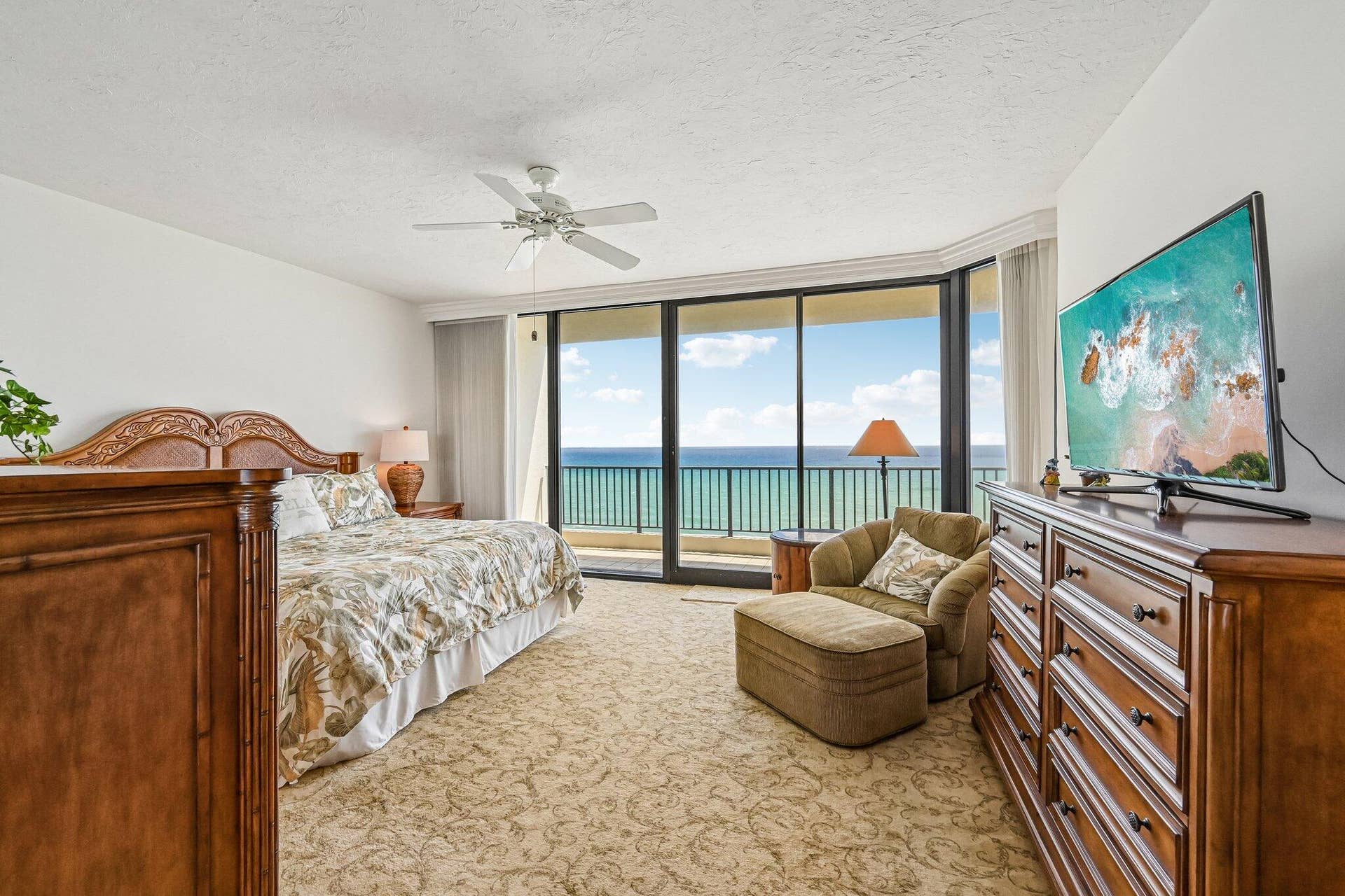 800 OCEAN Drive, #1105, Juno Beach, FL 33408 Primary Bedroom