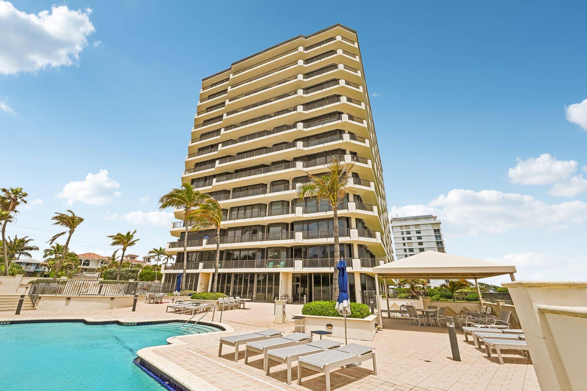 800 OCEAN Drive, #1105, Juno Beach, FL 33408 Exterior