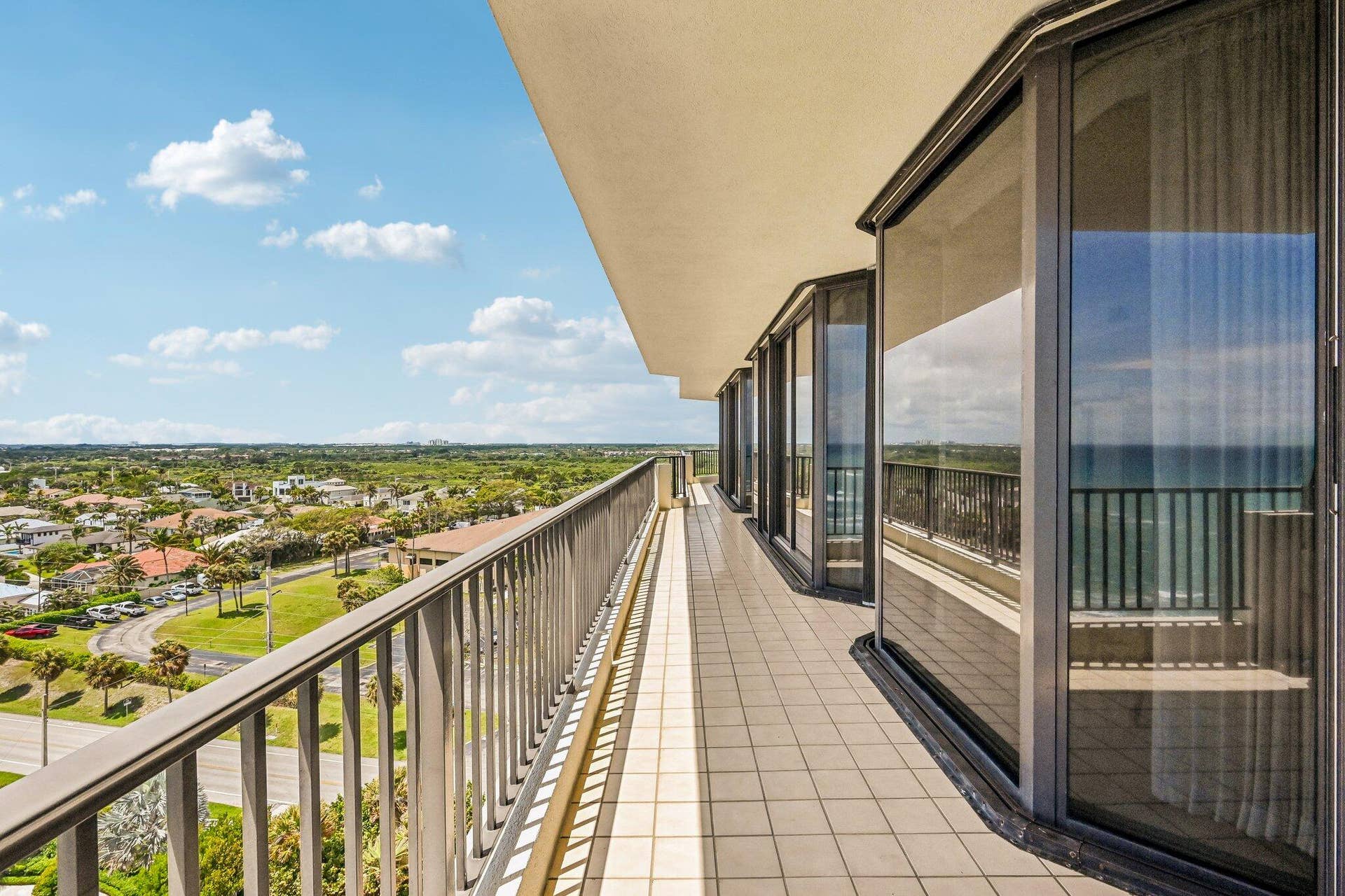 800 OCEAN Drive, #1105, Juno Beach, FL 33408 Balcony