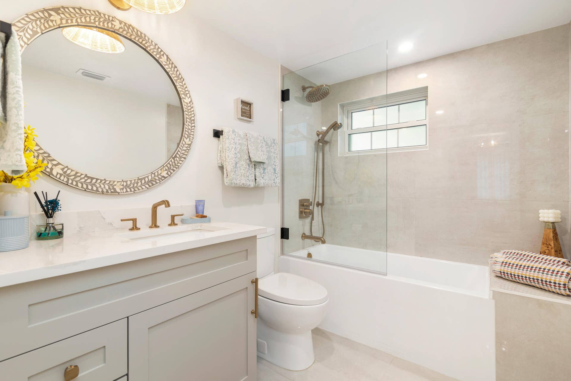 2545 S Ocean Boulevard, #3140, Palm Beach, FL 33480 Guest Room en-suite bath
