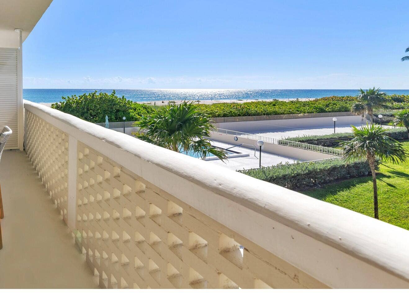 2545 S Ocean Boulevard, #3140, Palm Beach, FL 33480 Sparkling ocean views