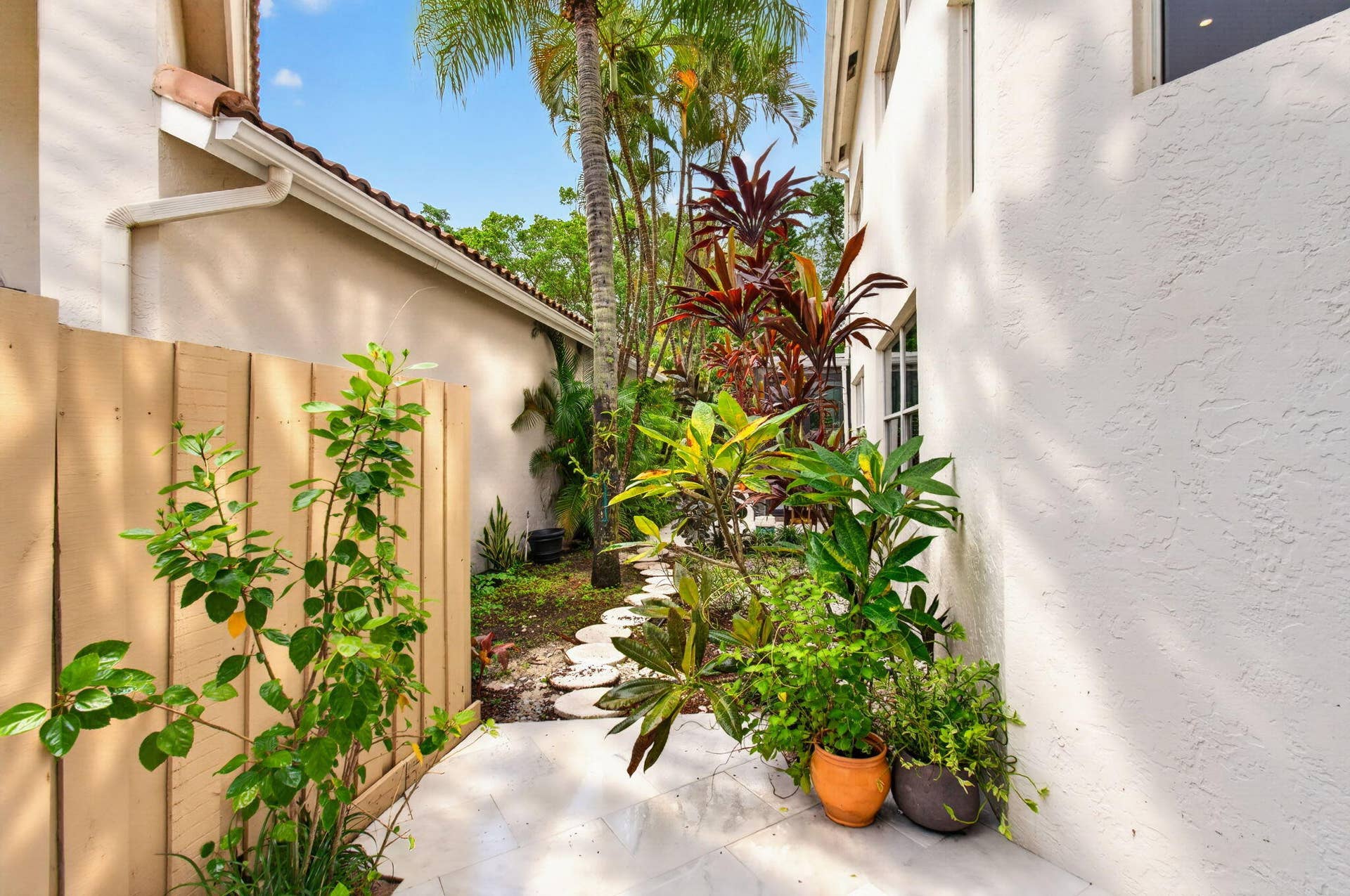 2478 NW 66th Drive, Boca Raton, FL 33496 75-web-or-mls-DSC_3699