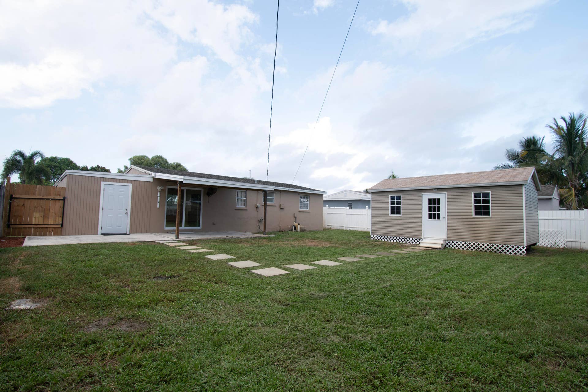 2032 Worthington Road, West Palm Beach, FL 33409 Backyard