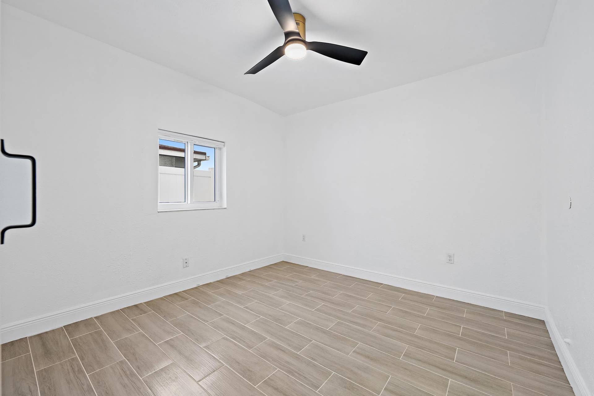 5521 Parker Avenue, West Palm Beach, FL 33405 5521 Parker Ave-17