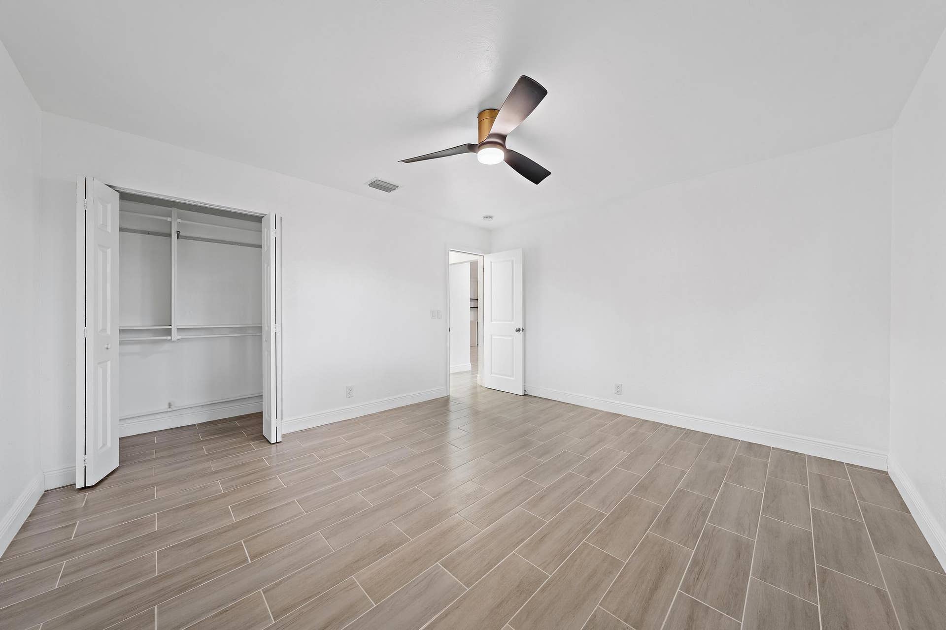 5521 Parker Avenue, West Palm Beach, FL 33405 5521 Parker Ave-15