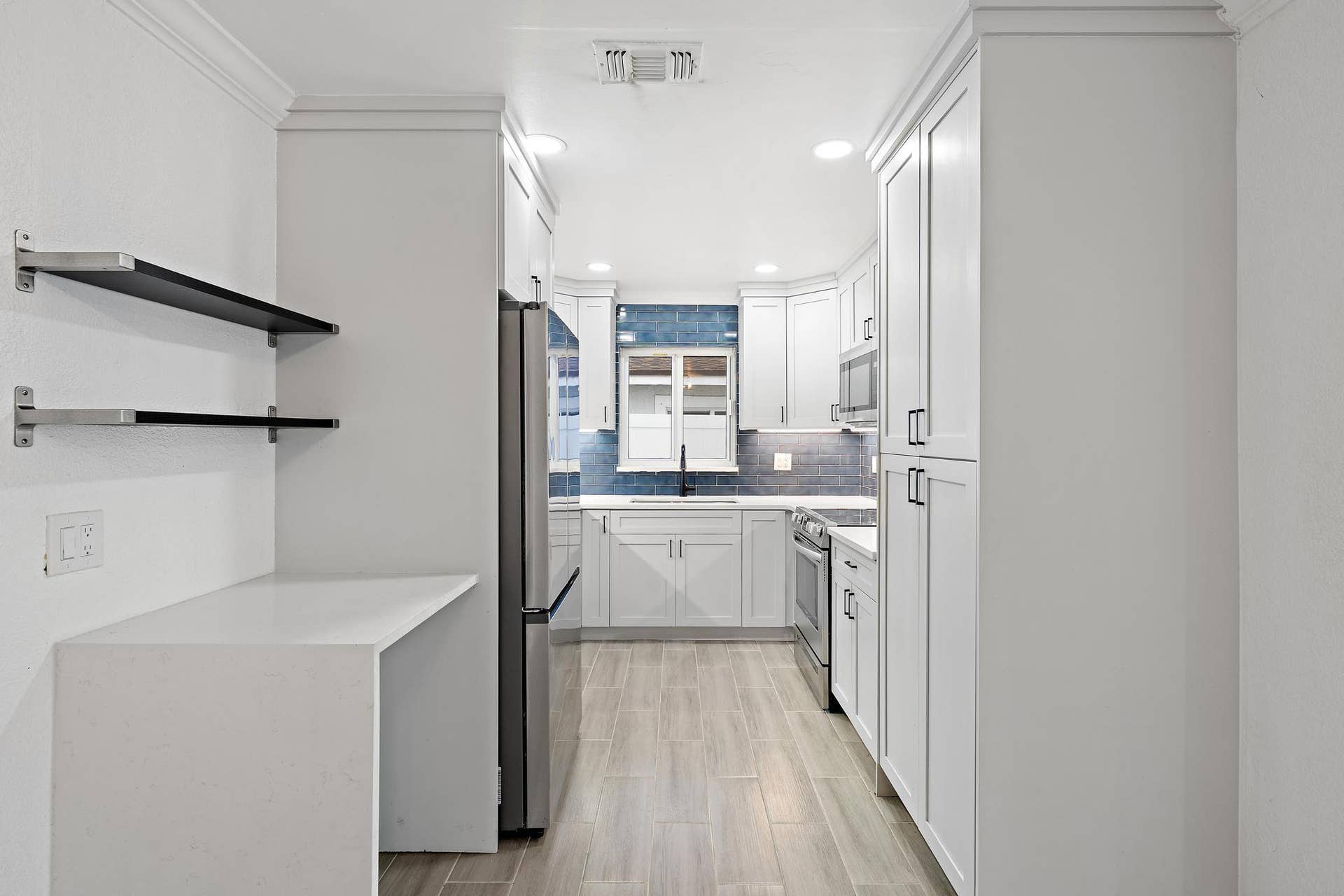 5521 Parker Avenue, West Palm Beach, FL 33405 5521 Parker Ave-22