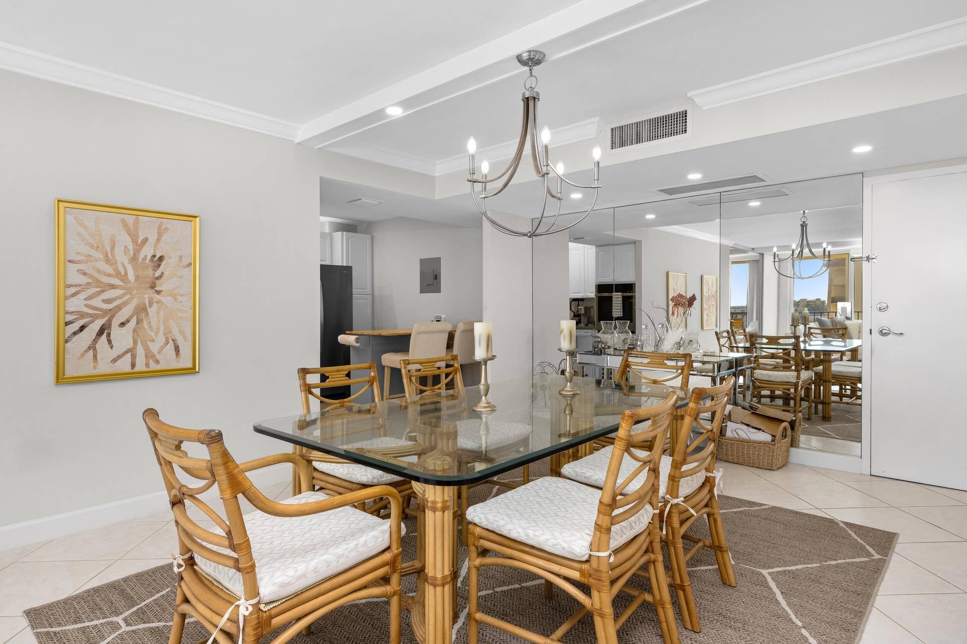 3460 S Ocean Boulevard, #7160, Palm Beach, FL 33480 Dining Area