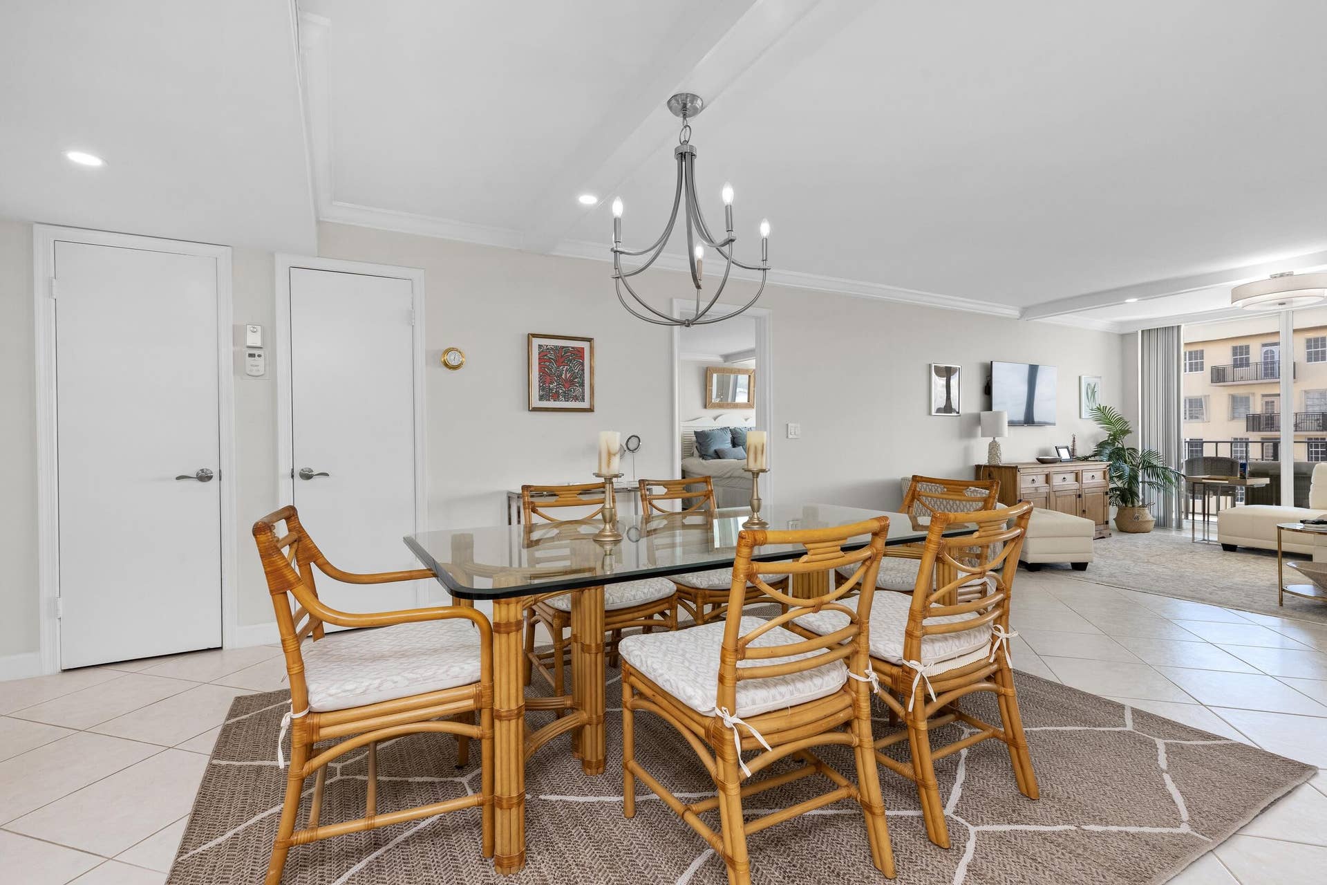 3460 S Ocean Boulevard, #7160, Palm Beach, FL 33480 Dining Area