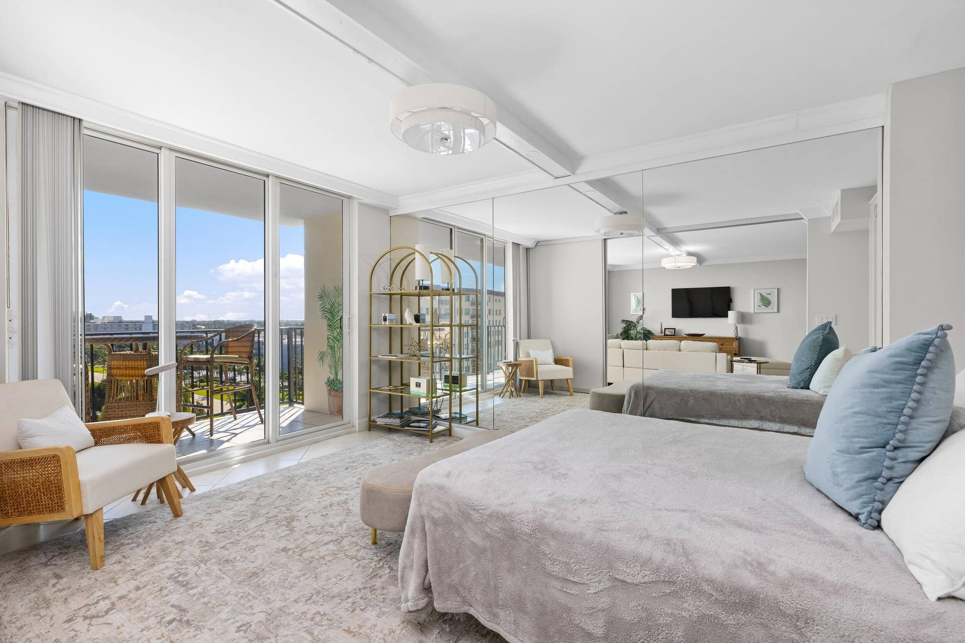 3460 S Ocean Boulevard, #7160, Palm Beach, FL 33480 Guest Bed